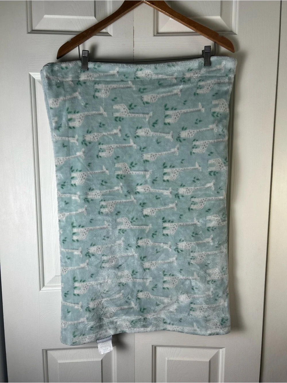 Cupcakes and Cashmere Green Giraffe Baby Blanket Gray Off White Leaves